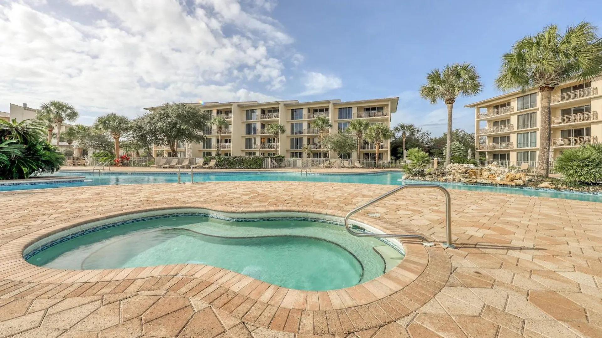 פנמה סיטי ביץ' High Pointe Resort בית נופש